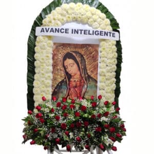 Parihuela grande con polares, 48 rosas color a elegir y follajes
